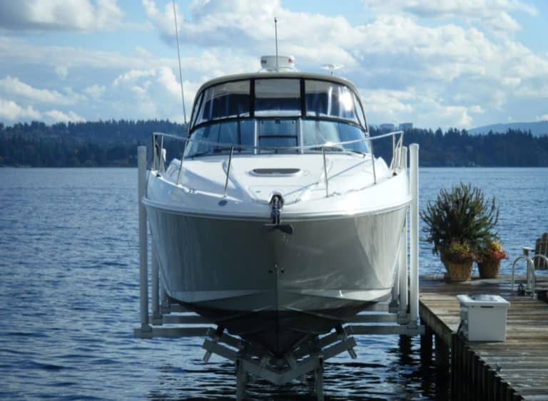 hydraulic boat lift