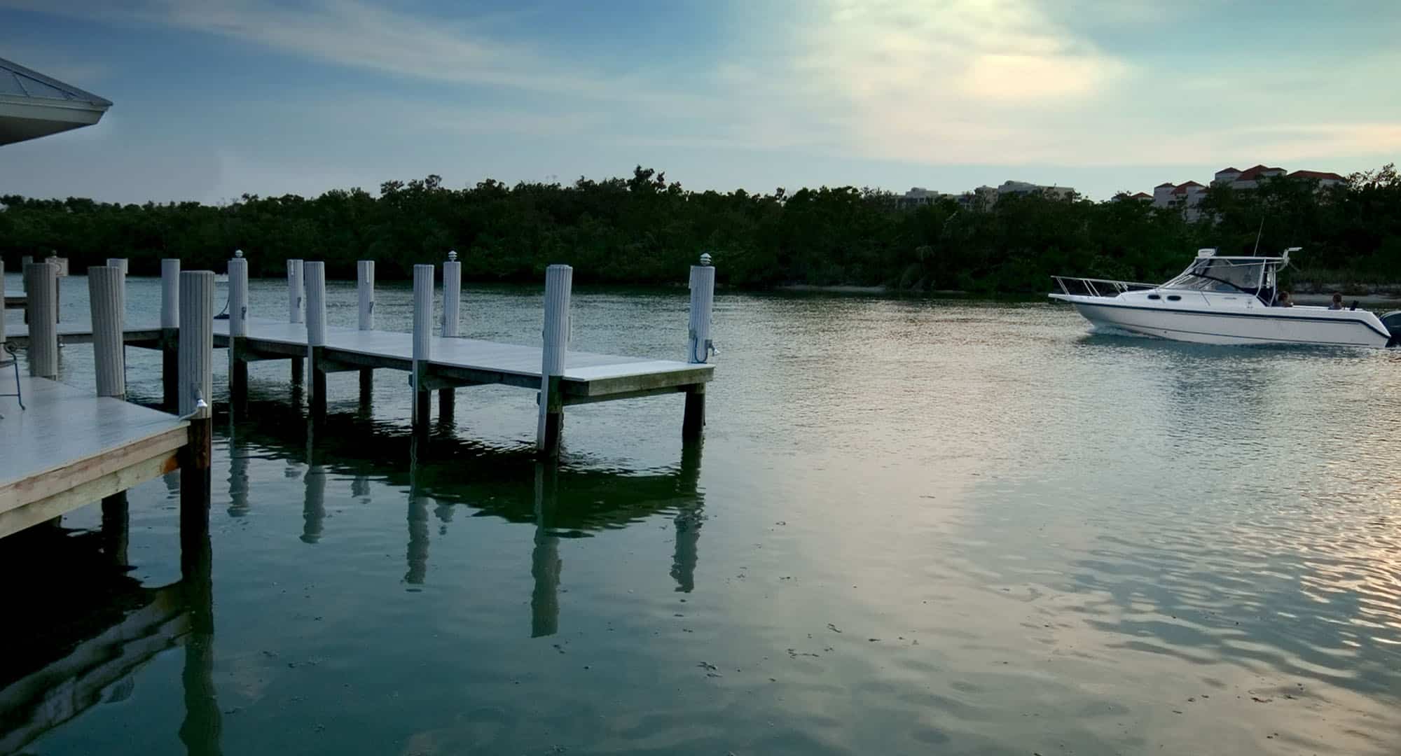Floating boat dock versus Fixed boat dock? Master Docks